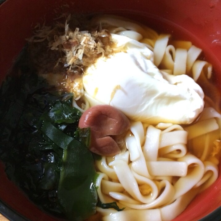 さっぱり 朝からいける梅ワカメうどん レシピ 作り方 By ドゥルッドゥー 楽天レシピ